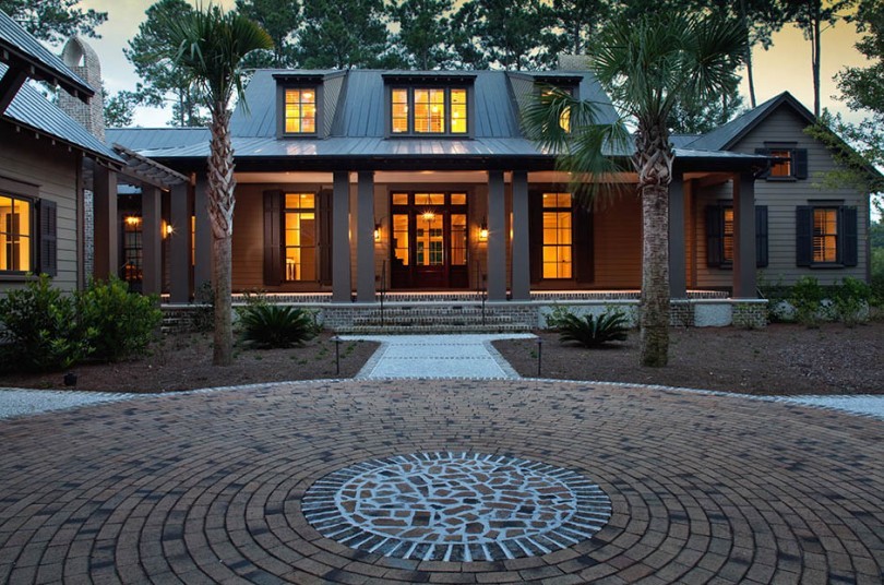 stonework, welcoming nature of entrance